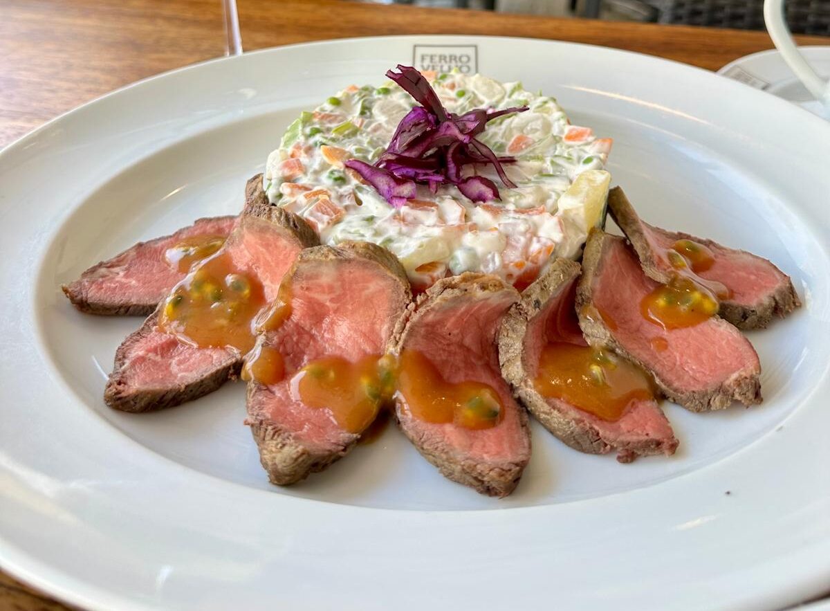 rosbife com salada rosbife com salada russa